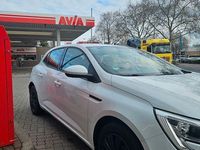 Gebraucht Renault Mégane IV Experience 101 PS (74 kW) 2017 Weiß Limousine