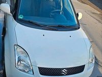 Gebraucht Suzuki Swift 92 PS (67 kW) 2009 Weiß Kleinwagen