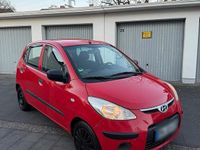 Gebraucht Hyundai i10 69 PS (50 kW) 2009 Rot Kleinwagen