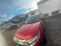 Gebraucht Mitsubishi Outlander 150 PS (110 kW) 2017 Rot SUV