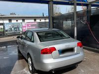 Gebraucht Audi A4 140 PS (102 kW) 2007 Silber Limousine