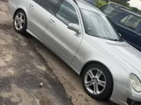 Gebraucht Mercedes E220 170 PS (125 kW) 2008 Iridiumsilber  metalliclack Kombi