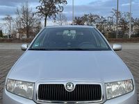 Gebraucht Skoda Fabia 75 PS (55 kW) 2005 Silber Limousine