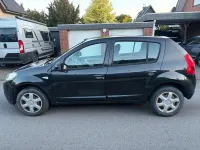 Używany Dacia Sandero 75 KM (55 kW) 2012 Czarny Hatchback