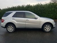 Gebraucht Mercedes ML280 190 PS (139 kW) 2008 Silber metallic SUV