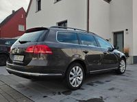 Gebraucht VW Passat Comfortline 140 PS (102 kW) 2012 Braun Kombi