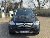 Gebraucht Mercedes ML320 224 PS (164 kW) 2008 Schwarz SUV