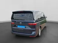 Gebraucht VW Multivan Life 150 PS (110 kW) 2025 Blau Van / Kleinbus