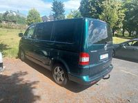 Begagnad VW Multivan 130 HK (95 kW) 2004 Grön Minibuss