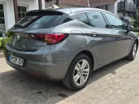 Gebraucht Opel Astra Edition 150 PS (110 kW) 2016 Grau Limousine