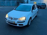 Gebraucht VW Golf V 150 PS (110 kW) 2005 Weiß Kleinwagen
