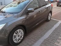 Gebraucht Ford Focus 120 PS (88 kW) 2015 Schwarz Kombi
