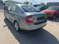 Gebraucht Skoda Rapid 105 PS (77 kW) 2013 Grau Kleinwagen