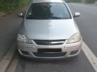 Używany Opel Corsa 69 KM (50 kW) 2005 Srebrny Hatchback