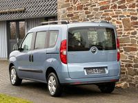Gebraucht Opel Combo Edition 105 PS (77 kW) 2012 Blau Van / Kleinbus