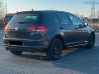 Gebraucht VW Golf VII LOUNGE 110 PS (80 kW) 2015 Andere farben Limousine