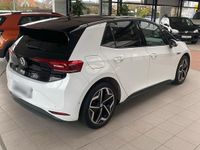 Gebraucht VW ID.3 Pro Performance 150 kW (204 PS) 2023 Weiß Kleinwagen