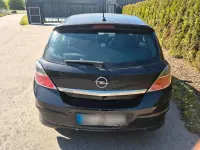 Używany Opel Astra OPC 140 KM (102 kW) 2009 Czarny Sedan/Limuzyna