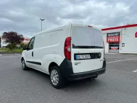 Gebraucht Opel Combo 106 PS (77 kW) 2013 Weiß Van / Kleinbus