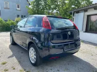 Gebraucht Fiat Punto 77 PS (56 kW) 2009 Blau Kleinwagen