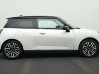 Gebraucht Mini Cooper SE Classic 160 kW (218 PS) 2024 Weiß Kleinwagen