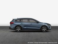 Second-hand Ford Focus ST-Line X 125 CP (91 kW) 2023 Albastru Break
