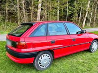 Second-hand Opel Astra 75 CP (55 kW) 1996 Roșu Break