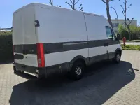 Gebraucht Iveco Daily 109 PS (80 kW) 2000 Weiß Van / Kleinbus