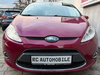 Gebraucht Ford Fiesta Titanium 97 PS (71 kW) 2009 Violett Kleinwagen