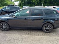 Gebraucht Ford Focus Viva 101 PS (74 kW) 2010 Schwarz Limousine