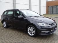 Gebraucht VW Golf VII 150 PS (110 kW) 2020 Deep black pearl Kombi