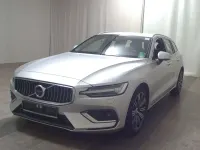 Gebraucht Volvo V60 Inscription 197 PS (144 kW) 2022 Silber Kombi