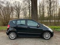Gebraucht Mercedes A180 Elegance 109 PS (80 kW) 2011 Schwarz Kleinwagen