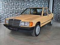 Gebraucht Mercedes 190 72 PS (52 kW) 1986 Gelb Limousine