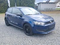 Gebraucht VW Polo 69 PS (50 kW) 2014 Blau Kleinwagen