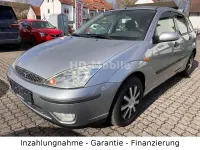 Używany Ford Focus 101 KM (74 kW) 2004 Szary Sedan/Limuzyna