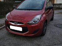 Gebraucht Hyundai ix20 90 PS (66 kW) 2011 Rot Kleinwagen