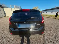 Second-hand Ford Fiesta 95 CP (69 kW) 2011 Negru Berlinǎ