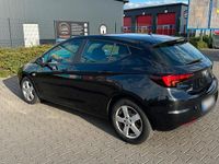 Gebraucht Opel Astra 2016 Schwarz Kleinwagen