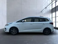 Gebraucht Kia Carens 165 PS (121 kW) 2017 Weiß Van / Kleinbus