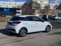 Gebraucht Hyundai i20 101 PS (74 kW) 2020 Blau Kleinwagen