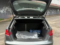 Gebraucht Audi A3 Attraction 180 PS (132 kW) 2013 Silber Limousine