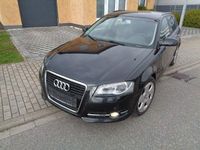 Gebraucht Audi A3 Ambiente 140 PS (102 kW) 2011 Schwarz Kleinwagen