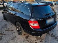 Gebraucht Mercedes C220 170 PS (125 kW) 2010 Schwarz Kombi