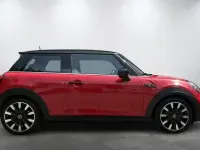 Gebraucht Mini Cooper SE Classic 135 kW (184 PS) 2022 Rot Kleinwagen