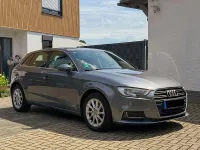 Gebraucht Audi A3 Sportback Design 105 PS (77 kW) 2017 Grau Kleinwagen