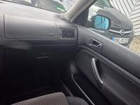 Gebraucht VW Golf IV 115 PS (84 kW) 2000 Schwarz Kleinwagen