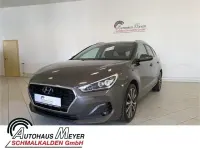 Gebraucht Hyundai i30 Premium 136 PS (100 kW) 2019 Braun Kombi