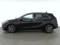 Gebraucht Kia Ceed 140 PS (102 kW) 2025 Schwarz Kleinwagen