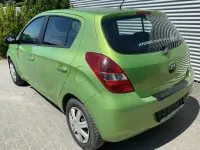 Gebraucht Hyundai i20 Classic 77 PS (56 kW) 2009 Grün Kleinwagen